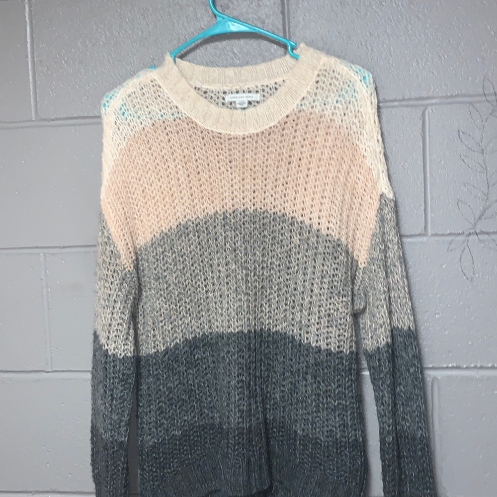 American eagle sweater